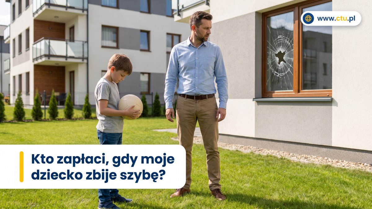 Chłopiec z piłką i ojciec przed oknem ze zbitą szybą